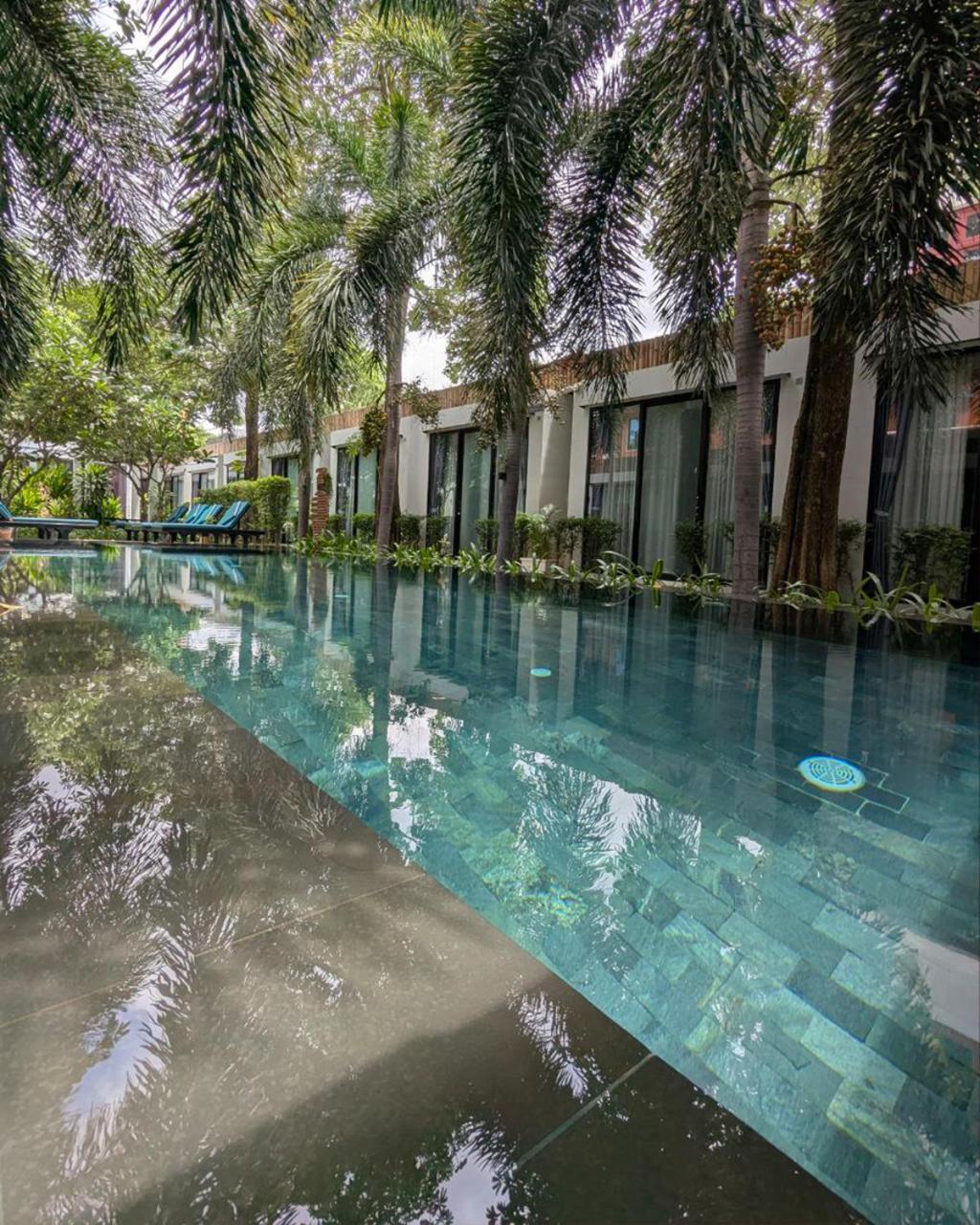 Tunnel Urban Retreat Hotel Siem Reap Eksteriør billede